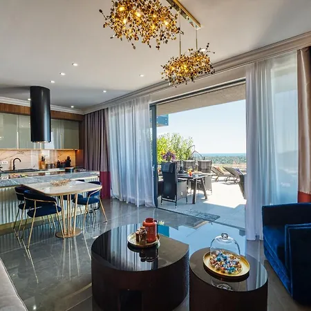 Skywalker Royal Apartman *