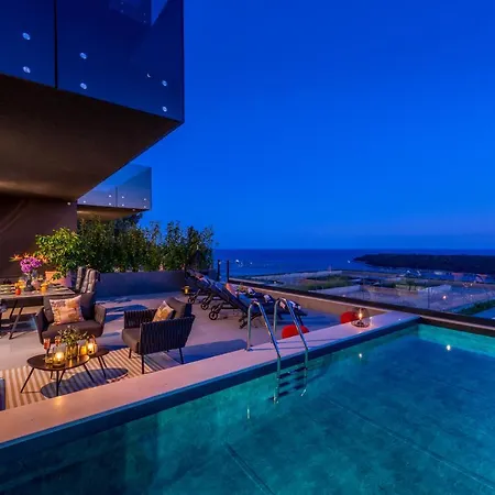 Skywalker Royal Apartment *