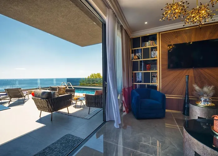 Skywalker Royal Apartment *
